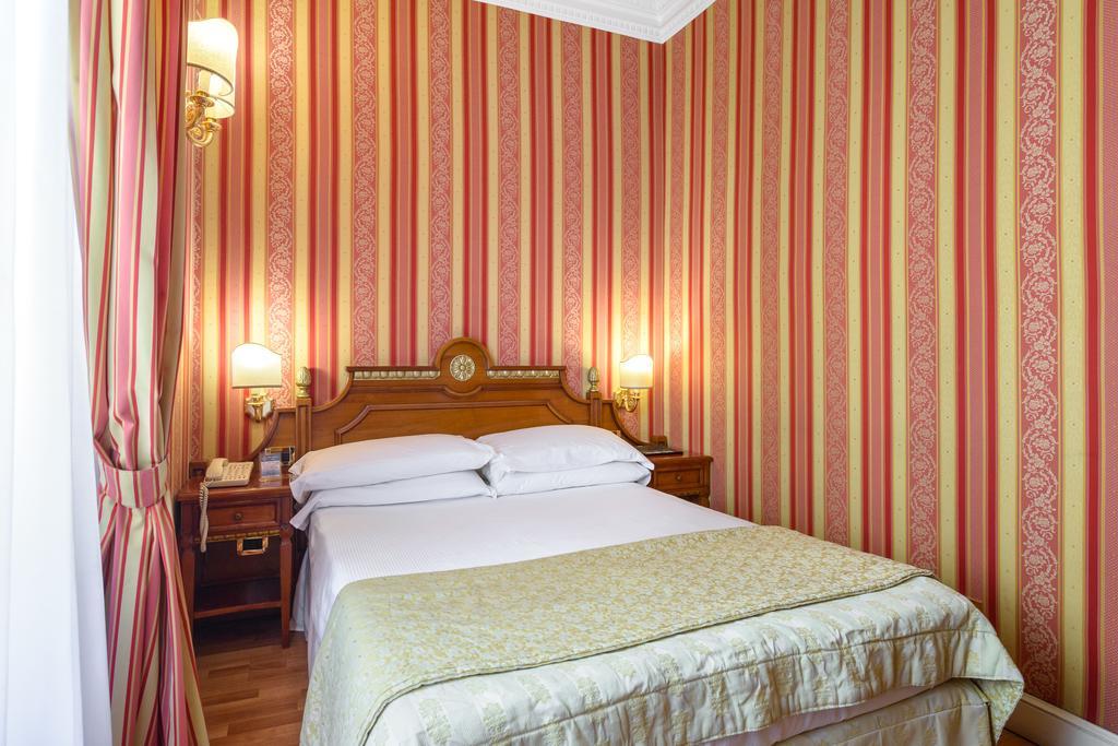 Gambrinus Hotel Řím Exteriér fotografie